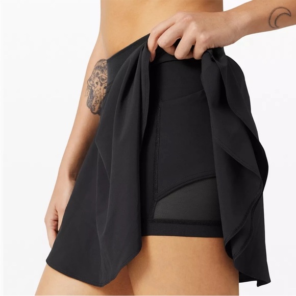 lululemon Court Rival High-Rise Skirt Long | Size 10 - Picture 3 of 10